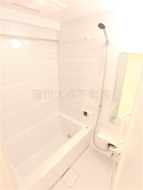 アーバンパーク蒲田南Ⅱの浴室|追焚と浴室乾燥機付きのバスルーム　お風呂