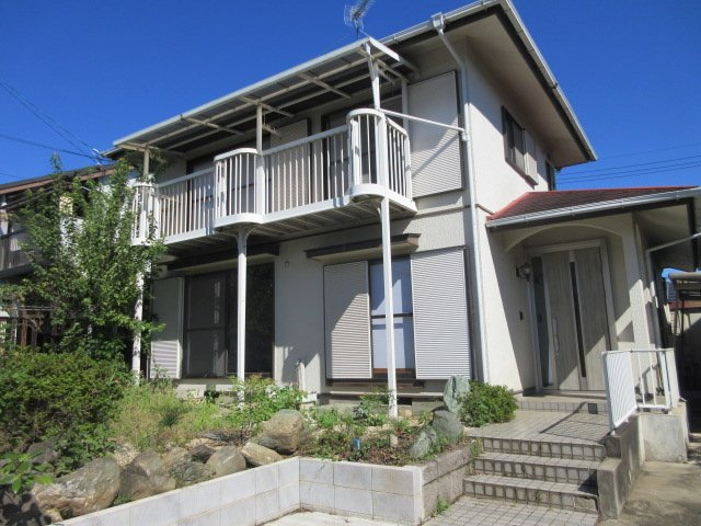 中古戸建　東松山市桜山台23-17（リフォーム住宅）の外観