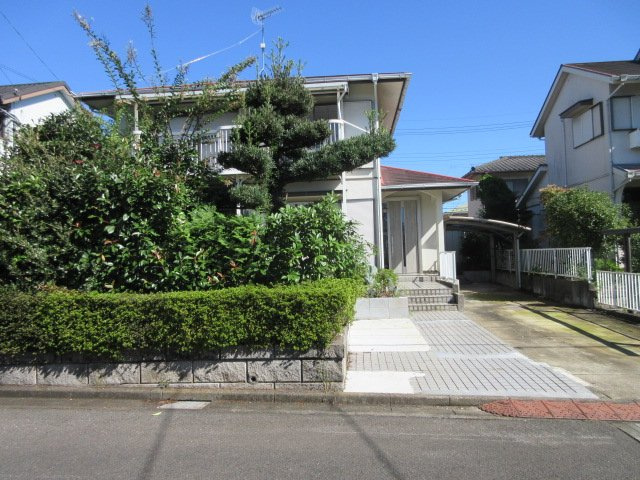 中古戸建　東松山市桜山台23-17（リフォーム住宅）の外観