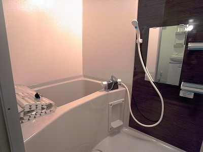 リブリ・上の宮の浴室