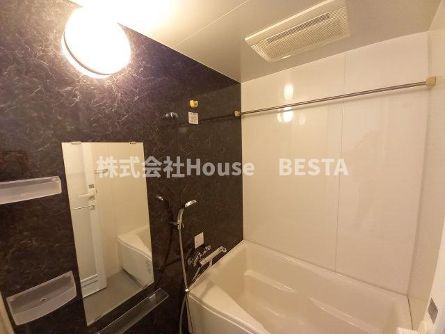 エスタンシア元町の浴室