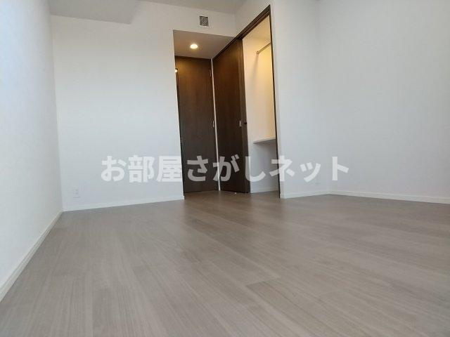 リビオメゾン南砂町【おとり物件なし】#学生・社会人にオススメ！初期費用分割払いOK！の居間・リビング