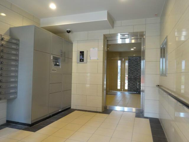 ディアレイシャス成増のエントランス|共用部分の入り口です