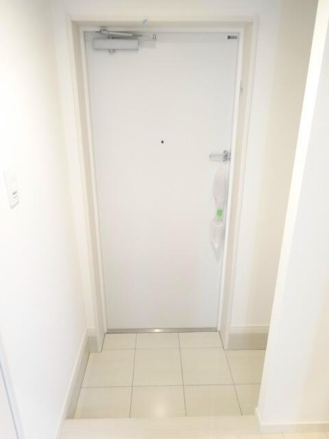 ディアレイシャス成増の玄関|先進のピッキング対策キーのダブルディンプル採用