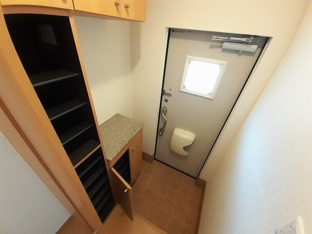 ヴィラ・グランシャリオの玄関