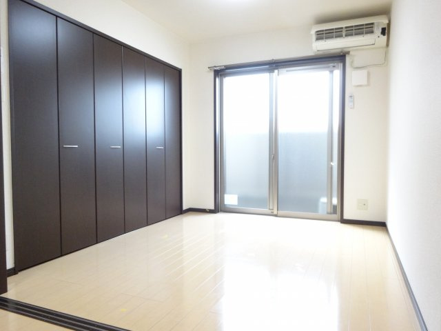 フローラ河内長野の寝室|同物件別部屋イメージ写真