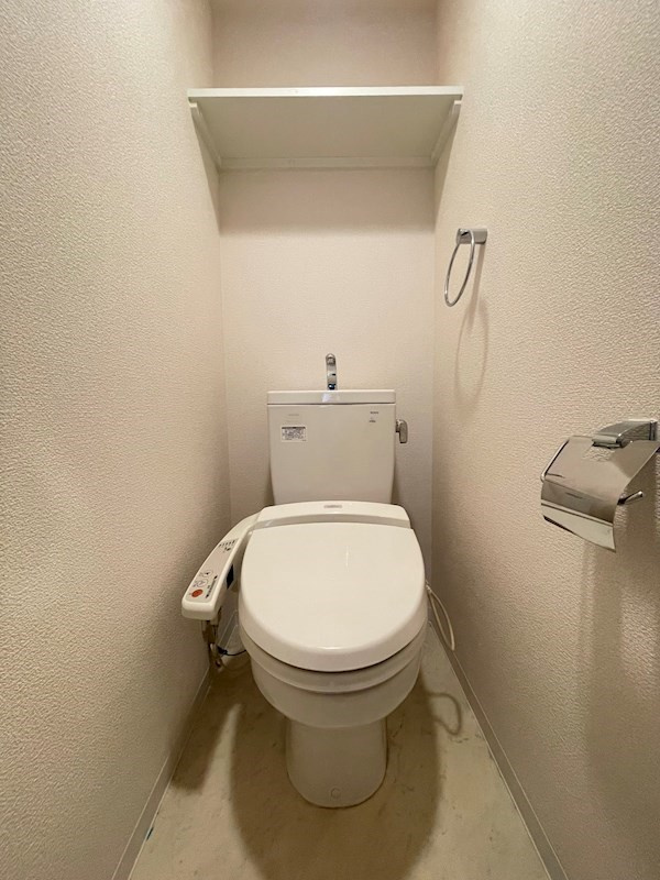 エステムプラザ神戸西Ⅳインフィニティのトイレ|シンプルで使いやすいトイレです