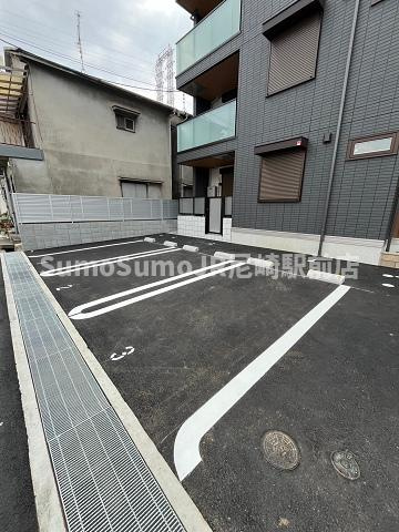 ウエスト　ポトスの駐車場|駐車スペースもあります