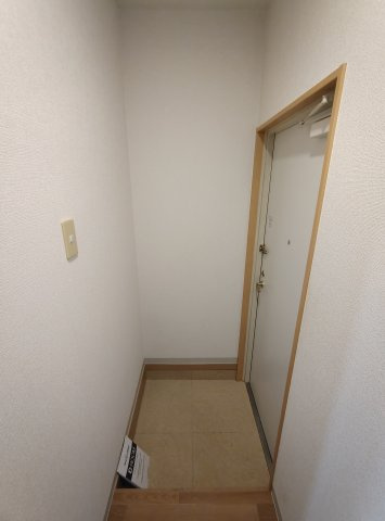 マグノリアパレスの玄関