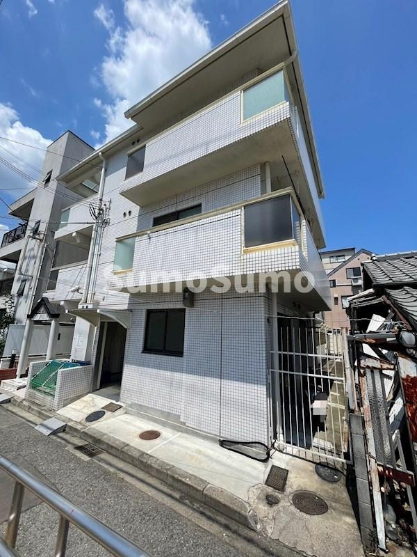 ジョイ甲子園の外観|外観は落ち着いています