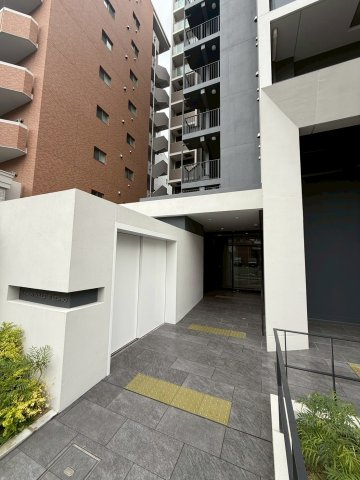 MAISON COULEUR UESHIOのエントランス