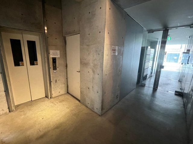 レキシントン・スクエア新町のロビー|建物の内部です