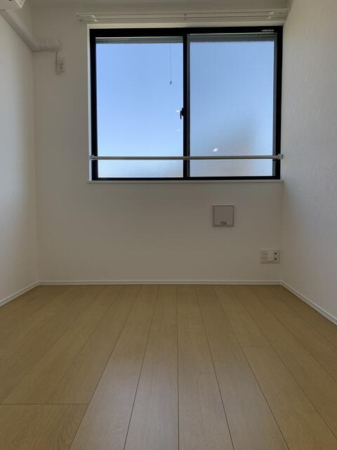 ソルナクレイシア桜新町Ⅱの居間・リビング