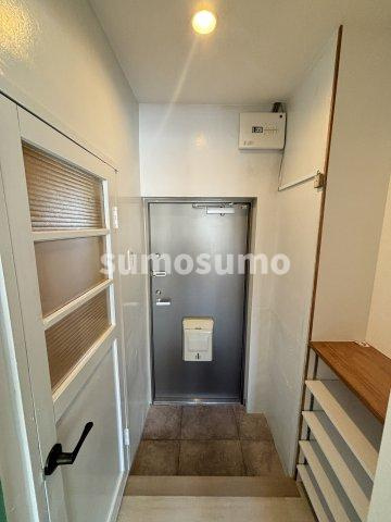 花園住宅の玄関