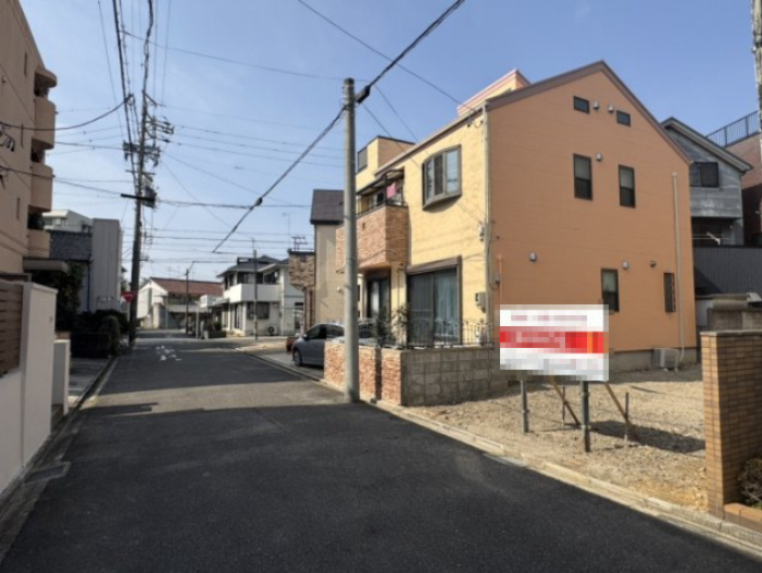 土地　千種区春岡2丁目の前面道路含む現地写真