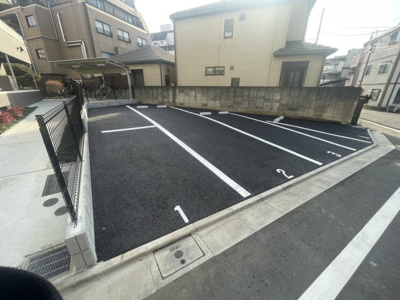 【駐車場】 | Laurendael駐車場