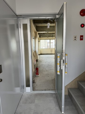 【エントランス】 | 西田ビル