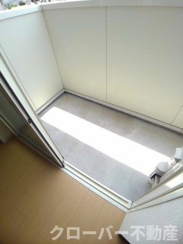 ラブ・ラ・ドールＡのバルコニー