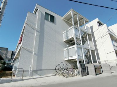 リブリ・垳の外観