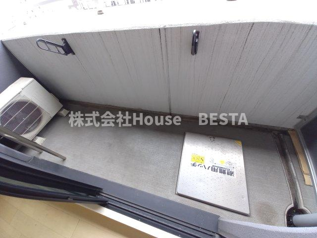 アドバンス神戸アルティスのバルコニー