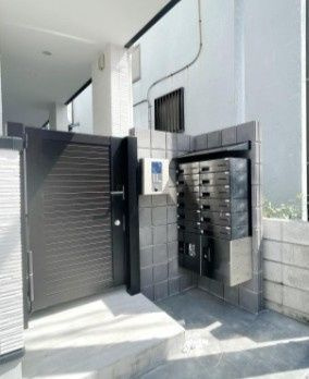 メルディア南元宿2丁目のエントランス