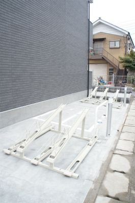 リブリ・ライトラージの設備