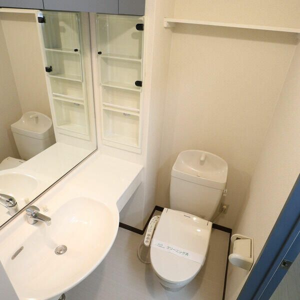 ＣＯＲＡＬ　ＭＩＺＵＥ（コ－ラルミズエ）のトイレ