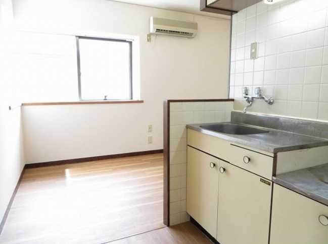 カーシュ上馬　最上階　ネット0　敷金礼金0の内装