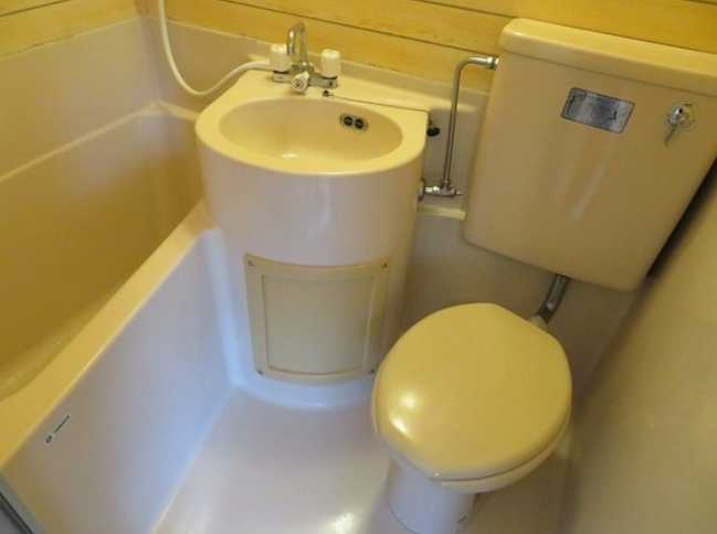 カーシュ上馬　最上階　ネット0　敷金礼金0の浴室