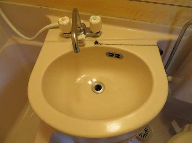 カーシュ上馬　最上階　ネット0　敷金礼金0の洗面所