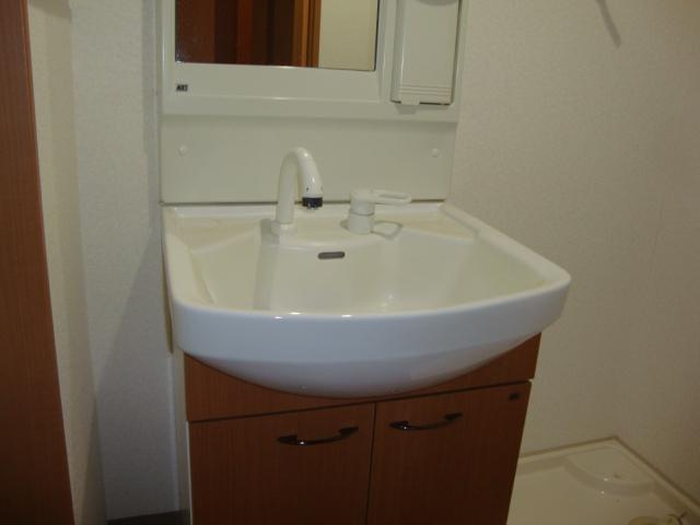 サンモール中島Ａの内装|洋室