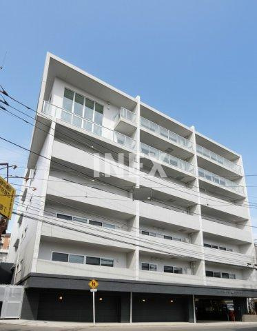 横浜市神奈川区浦島丘の賃貸マンションの外観