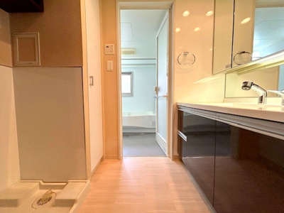 【洗面所】 | グランスイート香里園