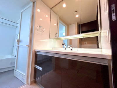 【独立洗面台】 | グランスイート香里園