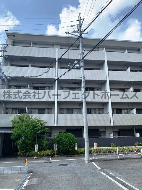 イーウエストの外観|外観です