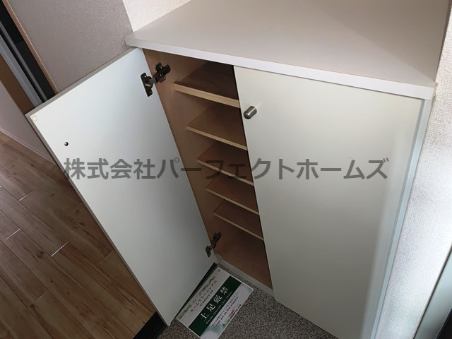 イーウエストの玄関|きれいな玄関です