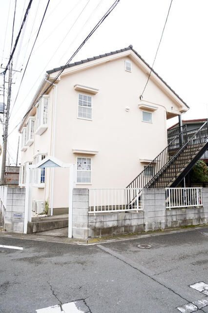 リバティワカミヤの外観