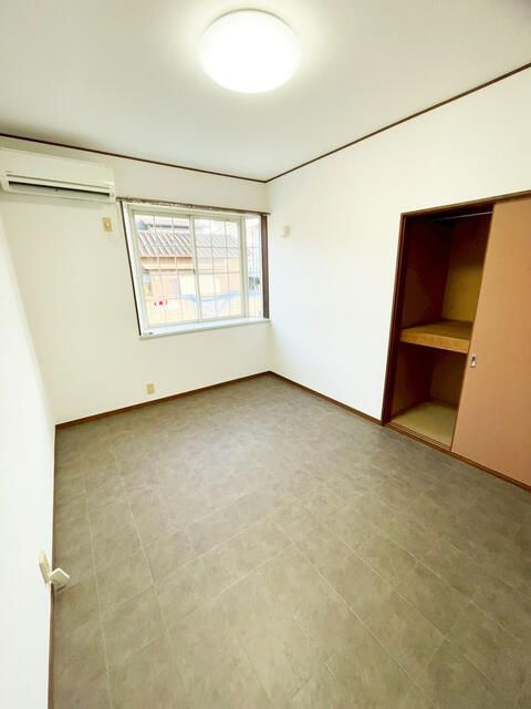 リバティワカミヤの居間・リビング