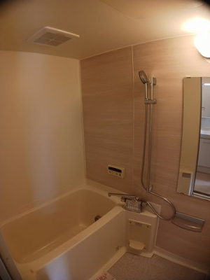 【浴室】 | アズゥ－ル