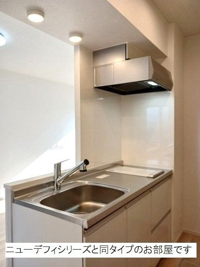 ヒカルサ焼津塩津イーストのキッチン