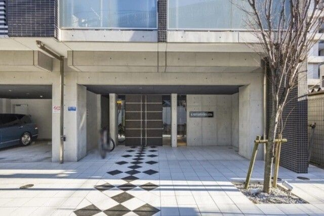 エルヴィエントアース墨田吾妻のエントランス