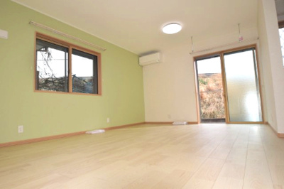 【居間・リビング】 | 岩槻区宮町貸戸建て