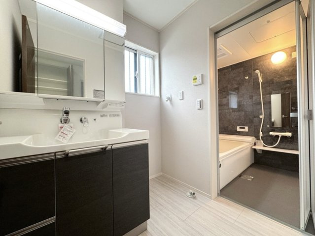 【独立洗面台】 | 行田市持田2丁目　新築戸建　全15棟　1号棟