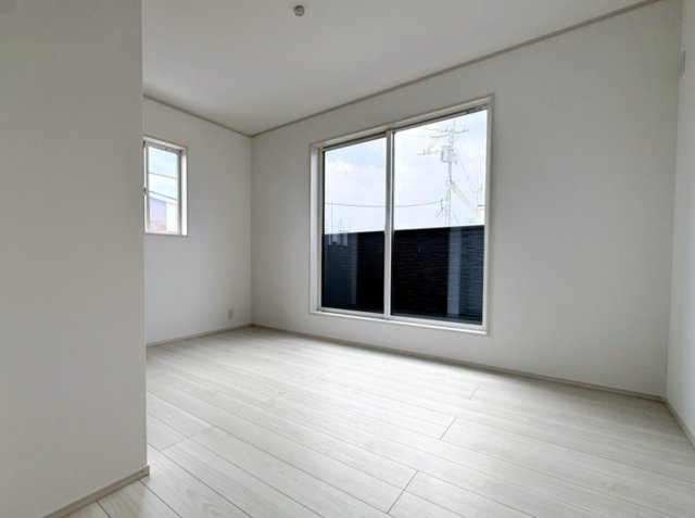 【洋室】 | 行田市持田2丁目　新築戸建　全15棟　1号棟