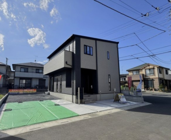 【前面道路含む現地写真】 | 行田市持田2丁目　新築戸建　全15棟　1号棟