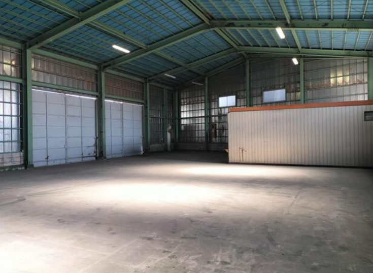 足立区皿沼３丁目の倉庫