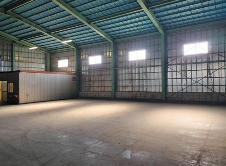 足立区皿沼３丁目の倉庫