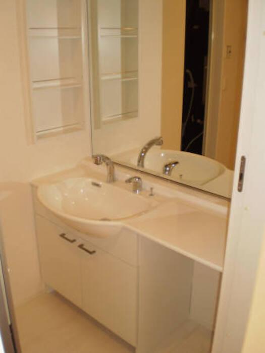 すずらんハイツの洗面所