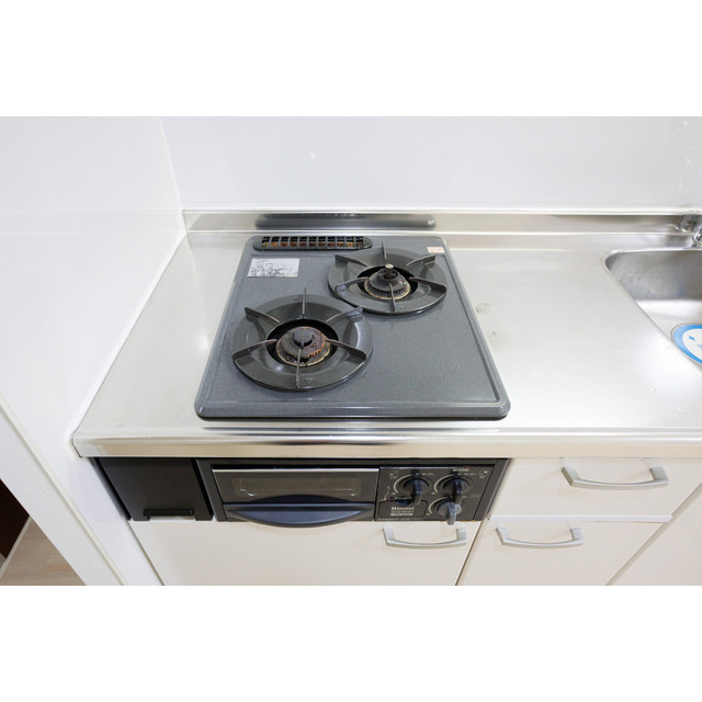 ルクレ新大阪レジデンスのキッチン