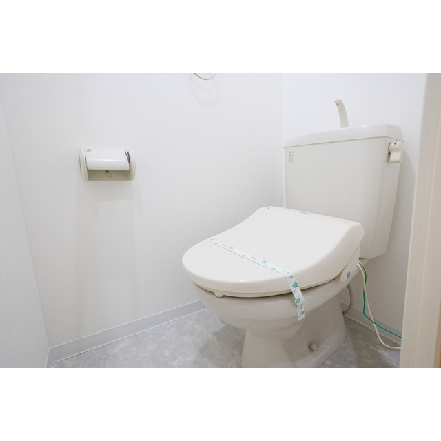 ルクレ新大阪レジデンスのトイレ